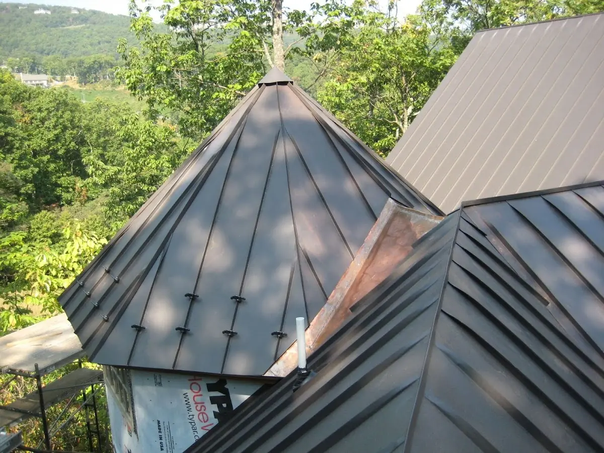 Professional Gutter Cleaning by Craftsman Roofing in Cortland